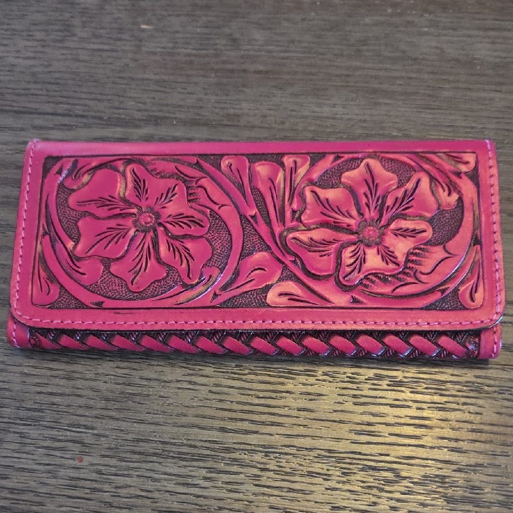 Floral Embossed Pink Leather Wallet